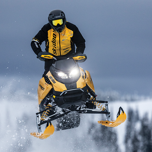 Ski-Doo MXZ ja Backcountry 2027 reittikelkat ja crossoverit Koneliike Korteniemi