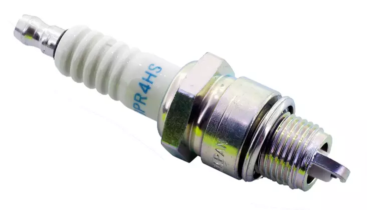 NGK sparkplug BPR4HS - Sytytystulpat - D66140 - 1