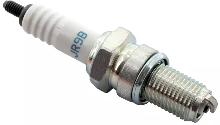 NGK sparkplug JR9B - Sytytystulpat - D610 - 1