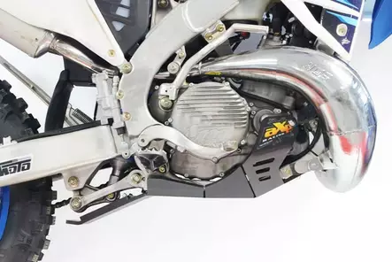 AXP Xtrem HDPE Skid Plate Black TM Racing EN250/EN300 2T 22- - Moottoripyörän pohjapanssarit - D458161 - 2
