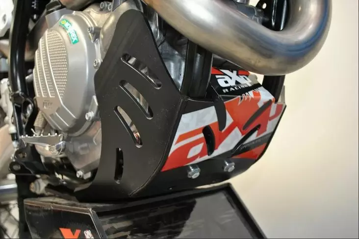 AXP Skid Plate PHD 6mm Black KTM SXF450 16-18 - Moottoripyörän pohjapanssarit - D243601 - 1