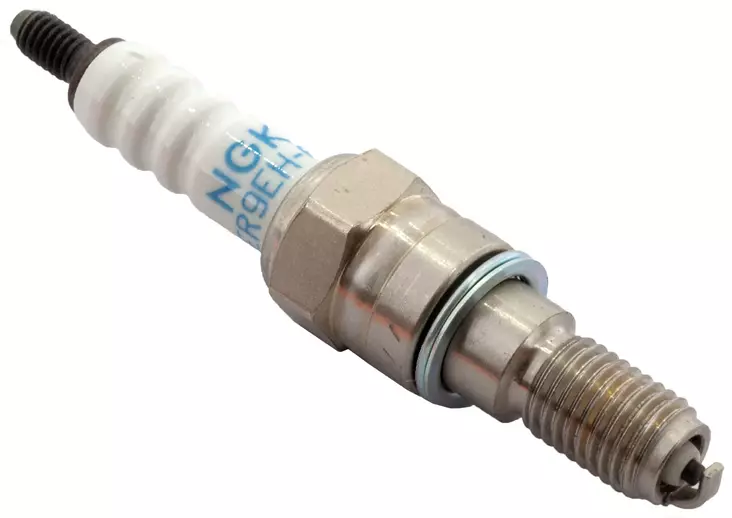 NGK sparkplug ER9EH-6N - Sytytystulpat - D106581 - 1