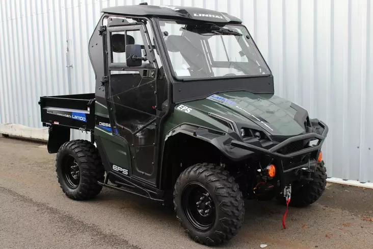 DFK Täysi Ohjaamo Lämmöllä + pyyhin/pesin Linhai CUV 1100 Diesel 2023-> - DFK Lämpöhytit - D498102 - 1