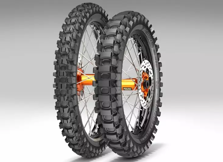 Metzeler MC360 Mid Hard 120/100-18 M/C 68M MST R - Renkaat, Crossi - D212502 - 1