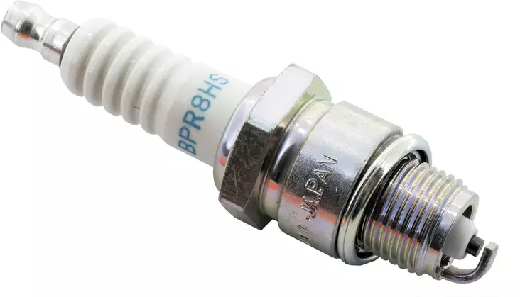 NGK sparkplug BPR8HS - Sytytystulpat - D130662 - 1
