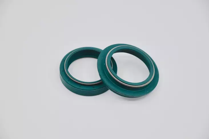 SKF Oil & Dust Seal 35 mm. - WP '17-up - Etuteleskooppien tiivisteet - D328122 - 1