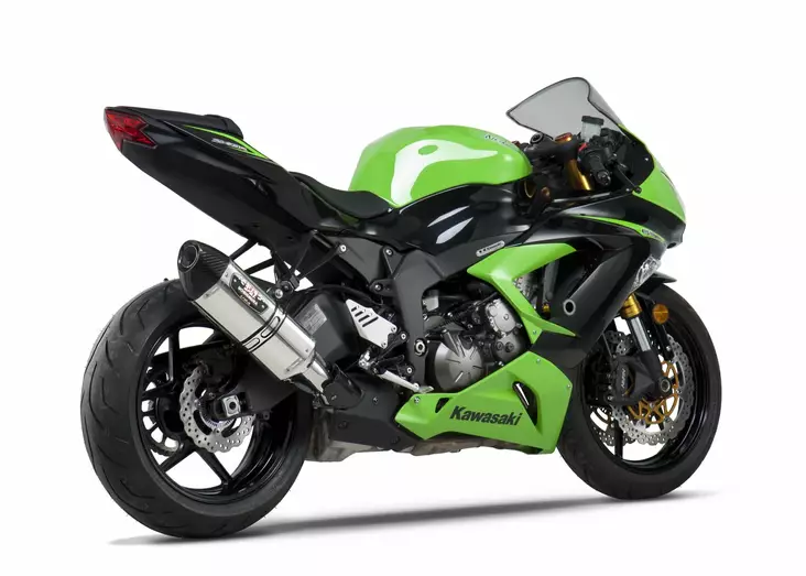 Yoshimura Slip-On Kawasaki Zx-6R 2013-18 Street R-77 So Ss-Ss-Cf - Moottoripyörän äänenvaimentimet - D334302 - 1