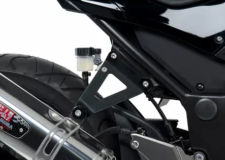Yoshimura Kawasaki Ninja 300 2013-17 Muffler Bracket - Moottoripyörän äänenvaimenninkiinnikkeet - D334313 - 1