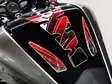 Puig Tank Pad Mod.Wings Honda C/Red-Black - Moottoripyörän tankinsuojat - D298283 - 1
