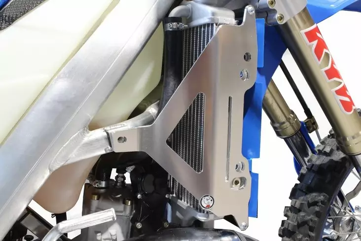 AXP Radiator Guards TM Racing 250EN/300EN/250MX/300MX 19 - Moottoripyörän jäähdyttimen suojat - D343073 - 1