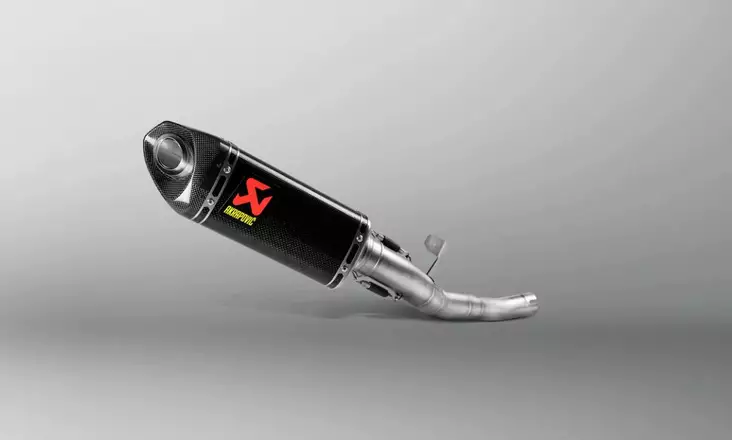 Akrapovic Slip-On Line (Carbon) Street Triple 765 2017-19 - Moottoripyörän äänenvaimentimet - D310154 - 1