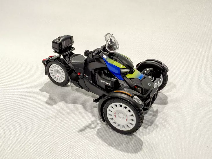 CAN-AM RYKER RALLY PIENOISMALLI 1:32 SININEN - Can-Am Roadster Lisävarusteet - 140354 - 1