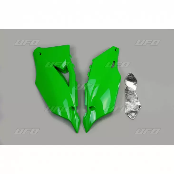 UFO Side panels KX250F 21-24 KX450F 19-23 Green 026 - Moottoripyörän sivupaneelit - D275734 - 1