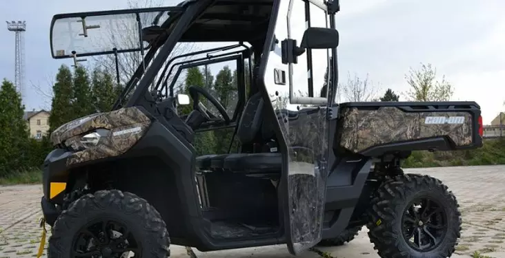 DFK Täysi Ohjaamo Lämmöllä + pyyhin/pesin Can-Am Traxter XMR 2016-19 - DFK Lämpöhytit - D434855 - 1