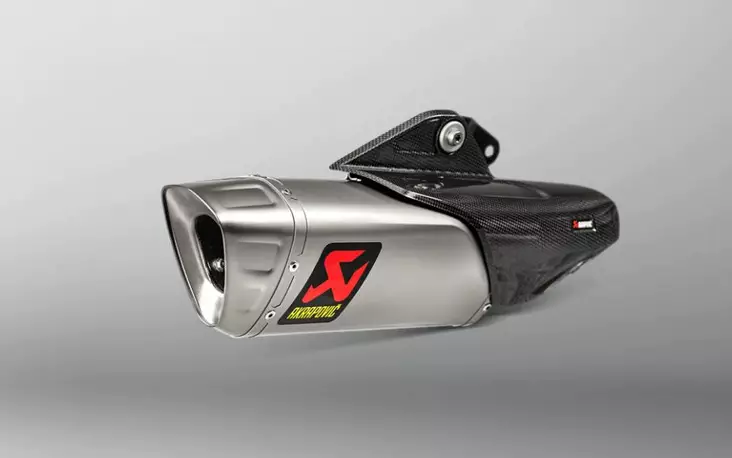 Akrapovic Slip-on Line Titanium YZF-R1 2015- - Moottoripyörän äänenvaimentimet - D336086 - 1