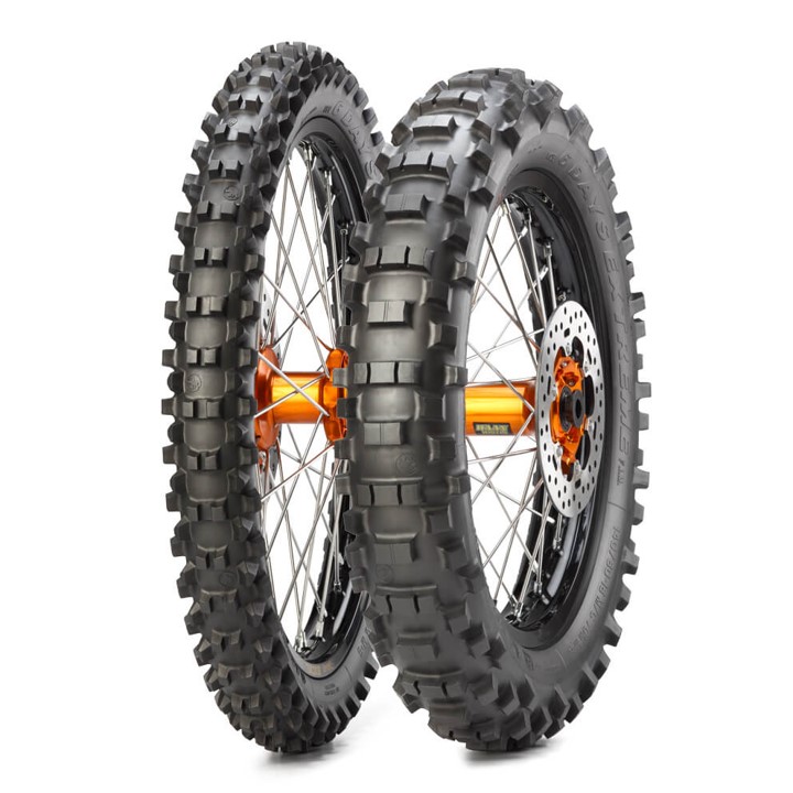 Metzeler MCE 6 Days Extreme 140/80-18 M/C 70M M+S (Soft) Re. - Renkaat, Crossi - D342346 - 1