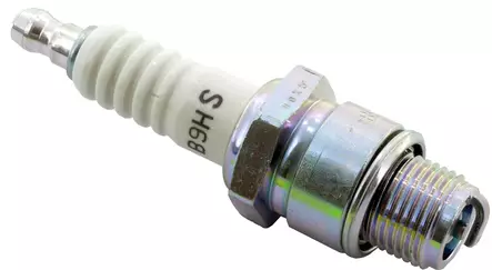 NGK sparkplug B9HS - Sytytystulpat - D667 - 1