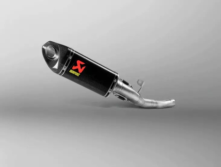 Akrapovic Slip-on Line (Carbon) Street Triple 765 S/RS 20- - Moottoripyörän äänenvaimentimet - D361187 - 1