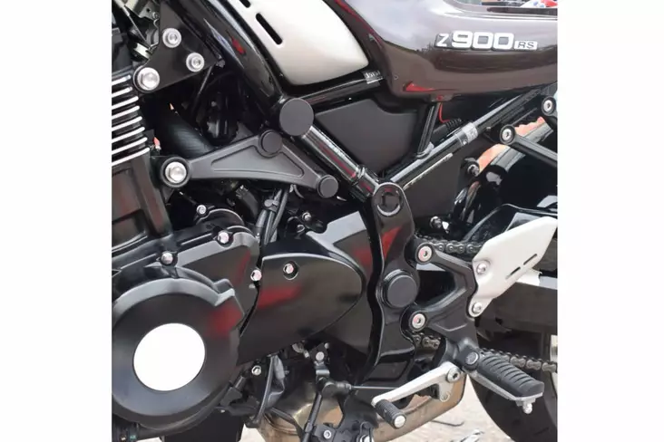 Puig Chassis Plugs Kawasaki Z900Rs 18'- C/Black - Moottoripyörän muut rungon osat - D303067 - 1