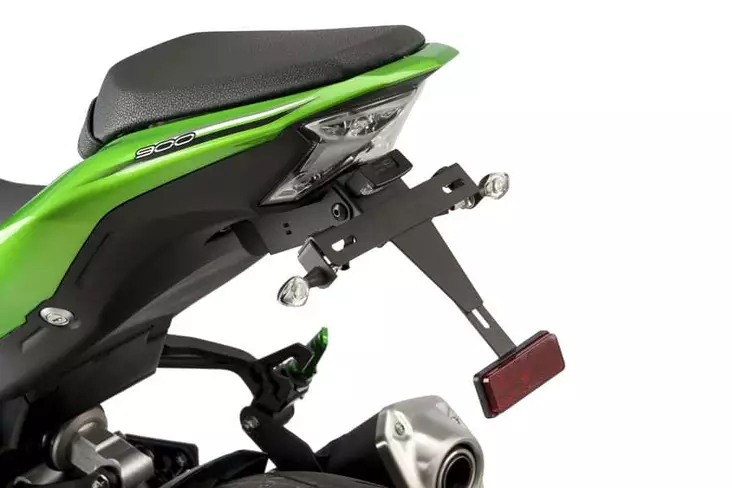 Puig License Support Kawasaki Z900 17-18' C/Black - Moottoripyörän kilven kiinnikket - D230487 - 1