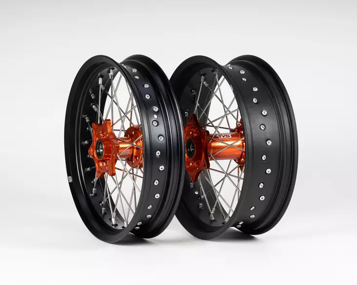 Sixty5 KTM Supermoto Musta/Oranssi vannesarja 3.5-17/5.0-17 - Moottoripyörän täydelliset vanteet - D446897 - 1