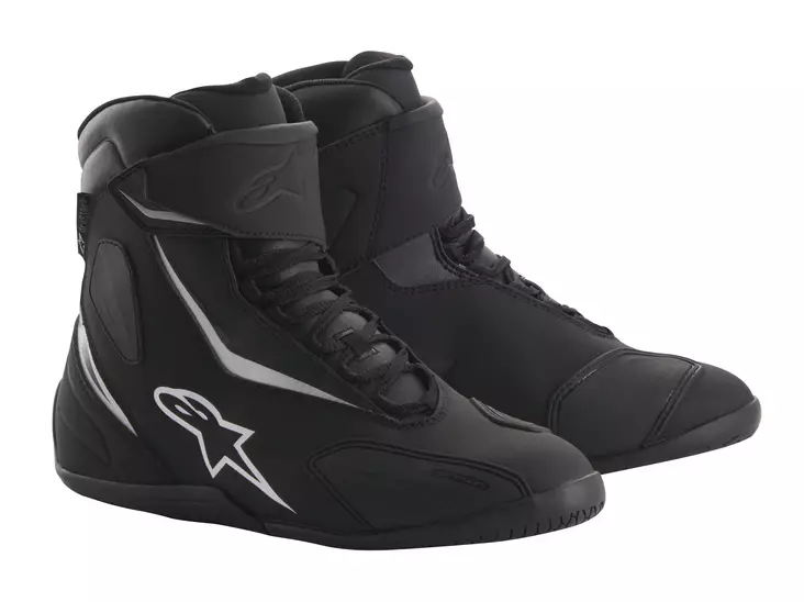 Alpinestars Kenkä Fastback v2 Drystar musta/valkoinen - Moottoripyöräkengät - D240428 - 1
