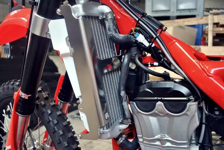 AXP Radiator Guards Beta 350/390/430/480RR 15-19 - Moottoripyörän jäähdyttimen suojat - D243588 - 1