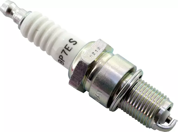NGK sparkplug BP7ES - Sytytystulpat - D598 - 1