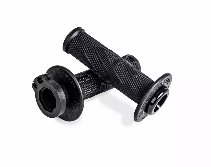 ODI EMIG PRO V2 Lock-On Grip BLACKOUT-BLACK / Black - Moottoripyörän kahvakumit - D509878 - 1