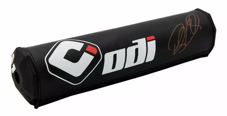 ODI SX8 Handlebar Cross-Bar Pad RC4 RC4 Matte BLACK/Black - Moottoripyörän ohjaustangot - D510058 - 1