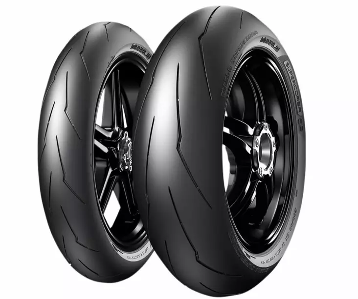 Pirelli Diablo Supercorsa V3 190/55 ZR 17 M/C 75W TL SC2 Re. - Renkaat, Racing - D269608 - 1