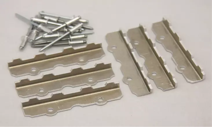 Rox Edge Grippers 3" (6kpl) - Moottorikelkan astinlaudat ja tarvikkeet - D130748 - 1