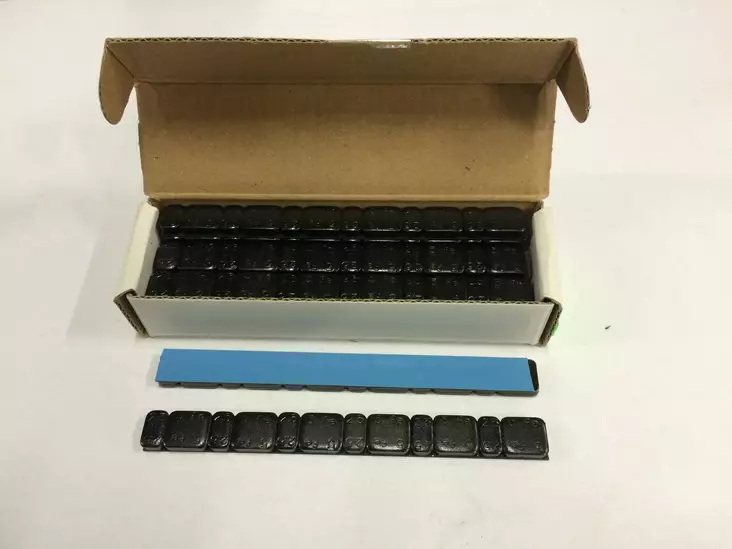 TAS.PAINO BLACK 6x2.5gr + 6x5gr (15kpl) Kork. 5mm Lev.12.2mm (FE) - Rengastarvikkeet, muut - D182868 - 1
