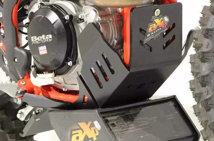 AXP Xtrem HDPE Skid Plate Black Beta 350RR/390RR/430RR/480RR/500RR 20-22 - Moottoripyörän pohjapanssarit - D343109 - 1