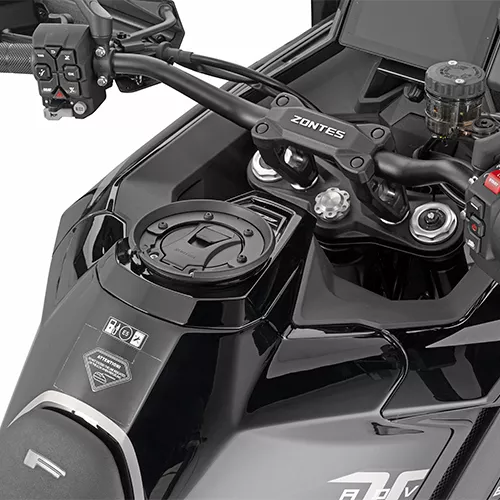 Givi Flange Zontes 703F (2025) - Moottoripyörän laukkujen kiinnityssarjat - D535649 - 1