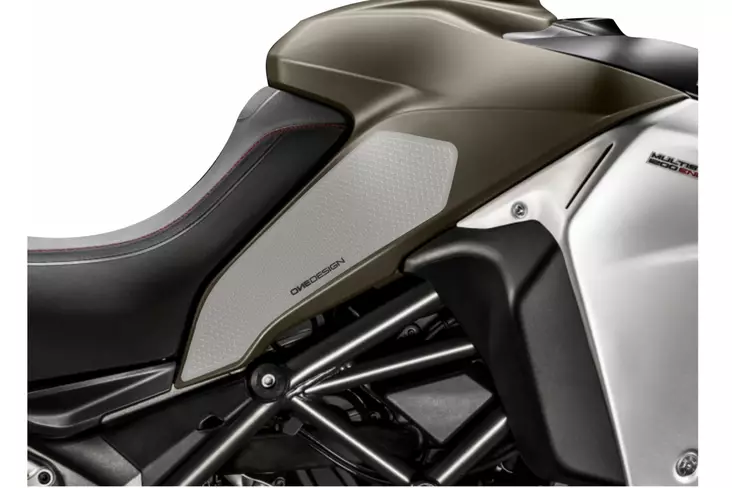 Puig Lateral Tank Pads Ducati C/Black - Moottoripyörän tankinsuojat - D357839 - 1