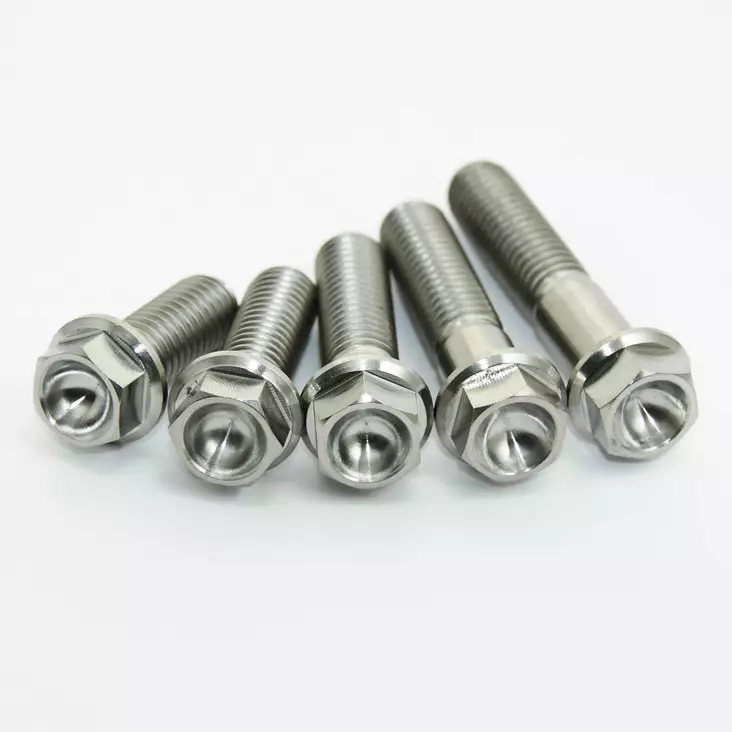 Scar 4 x Titanium hex head flange bolt M8 x 30 - titanium Gr5-Ti - Moottoripyörän ruuvit & kiinikkeet - D269149 - 1